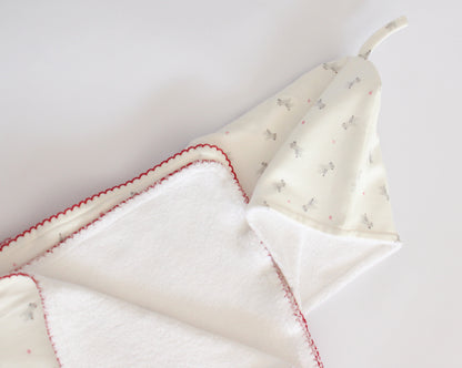 Toalla Capucha Cebra Rojo